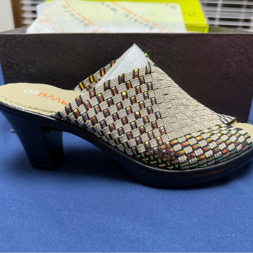 bernie mev. Multicolor Woven Mules